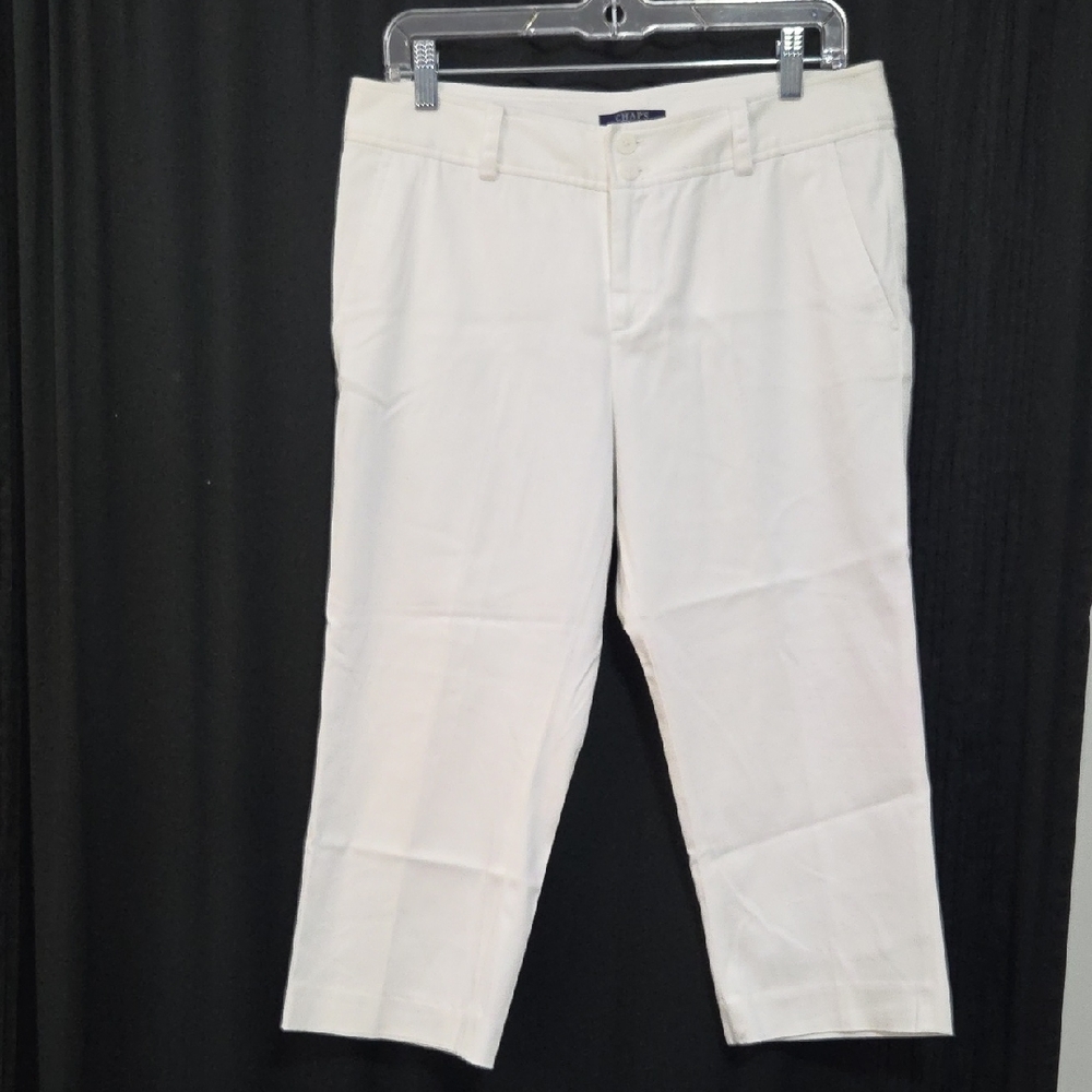 Chaps White Capri Pants